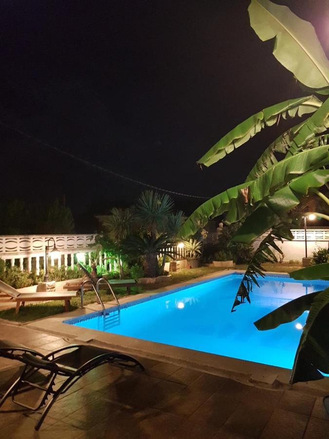 Da Vinci Room VILLA BLANCA Cambrils Exterior foto